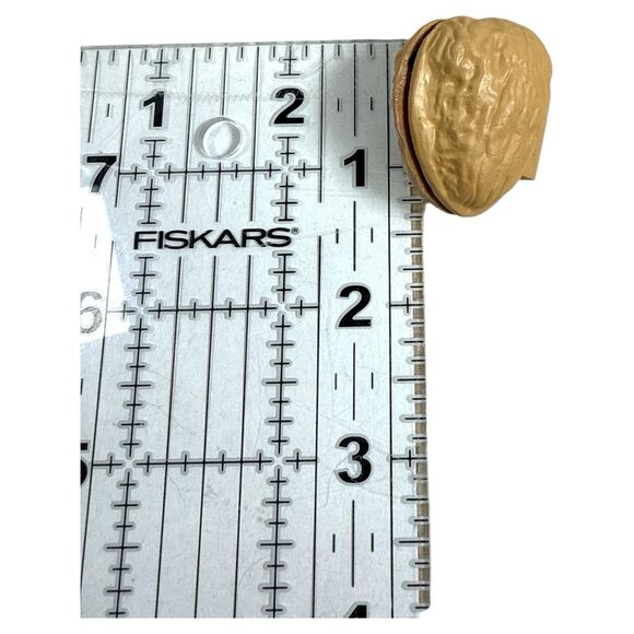 1991 Hallmark Nutshell Nativity Ornament Wise Men & Baby Jesus MIB Vintage - Picture 5 of 10